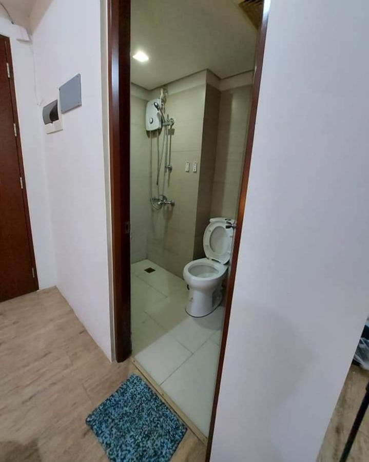 Alabang Affordable Condominium Манила Екстериор снимка