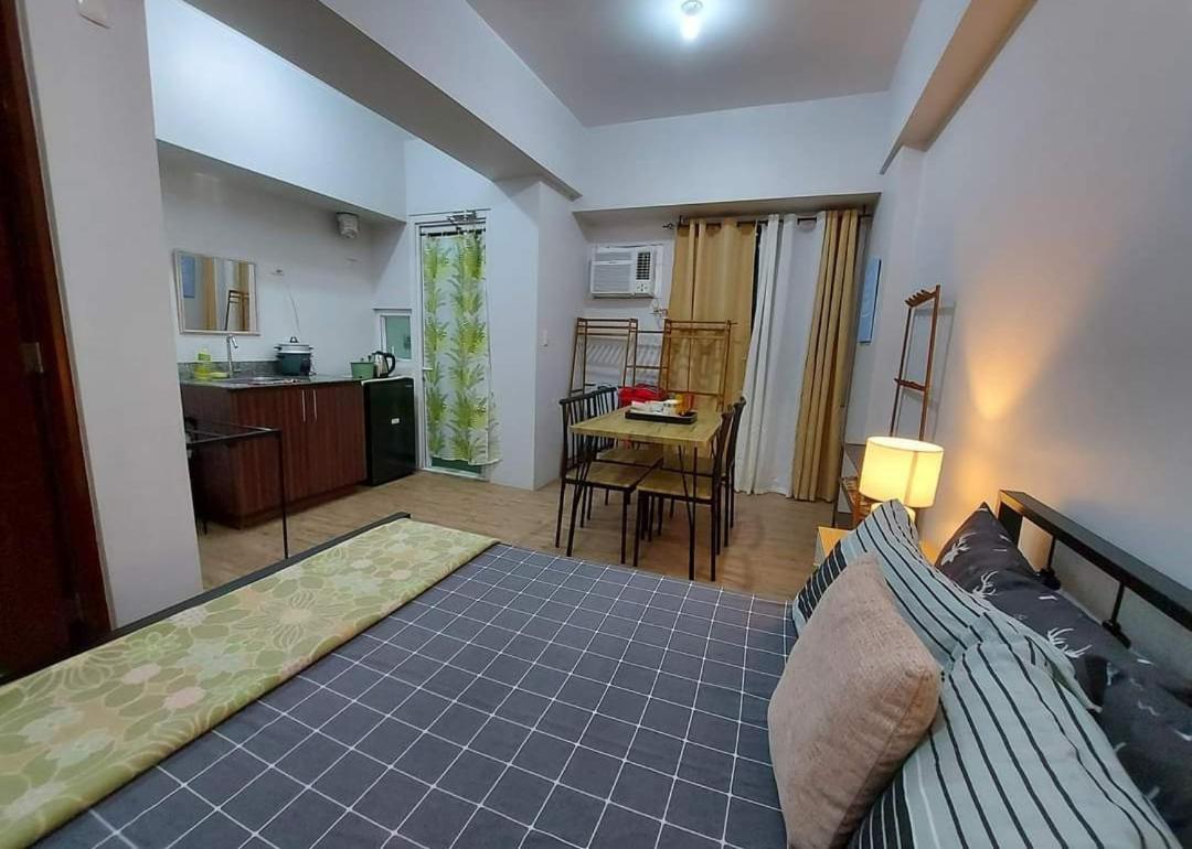 Alabang Affordable Condominium Манила Екстериор снимка
