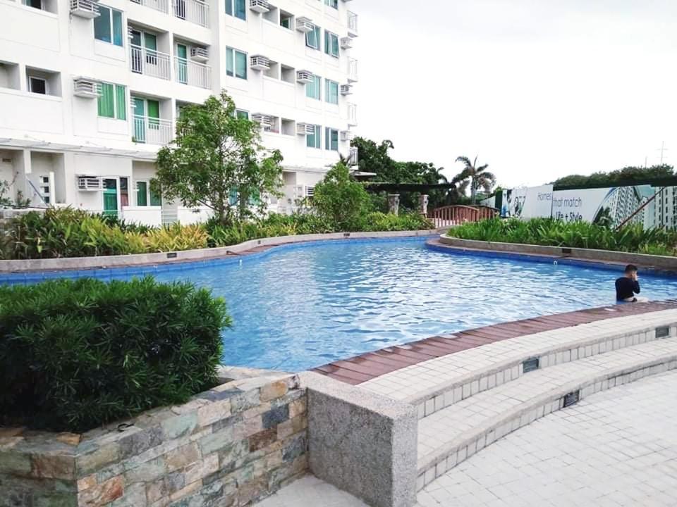 Alabang Affordable Condominium Манила Екстериор снимка